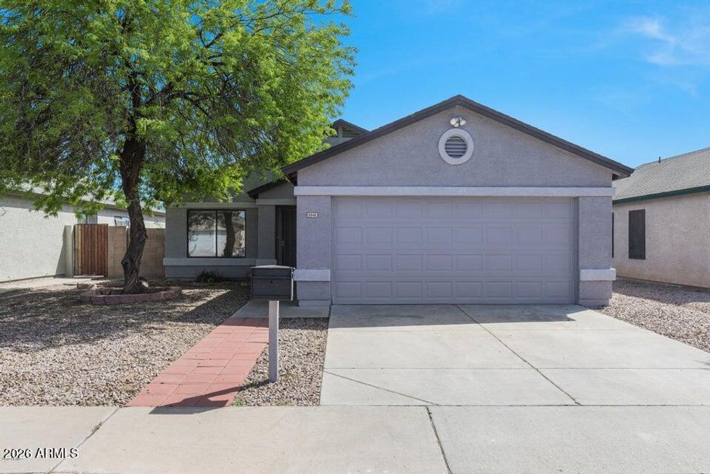 8541 W HIGHLAND Avenue, Phoenix, AZ 85037