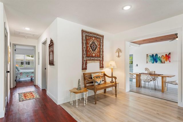 2237 WASHINGTON ROAD, Mount Dora, FL 32757