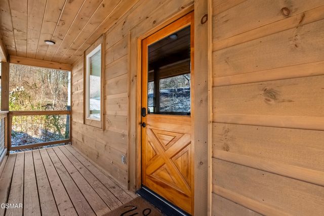 3149 Sourwood Way, Sevierville, TN 37862