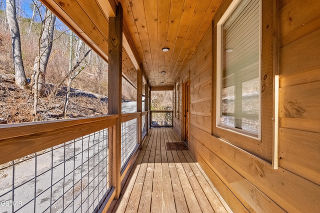 3149 Sourwood Way, Sevierville, TN 37862