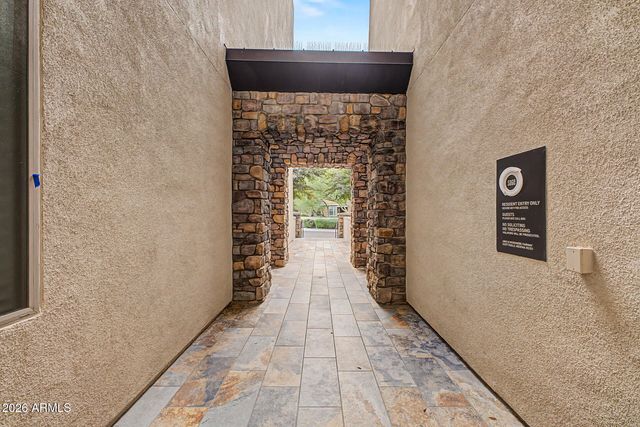 4803 N WOODMERE FAIRWAY -- 2006, Scottsdale, AZ 85251