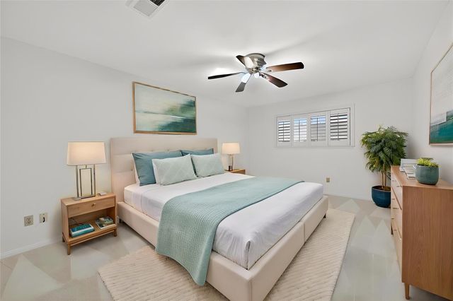 14724 Perthshire Road F, Houston, TX 77079