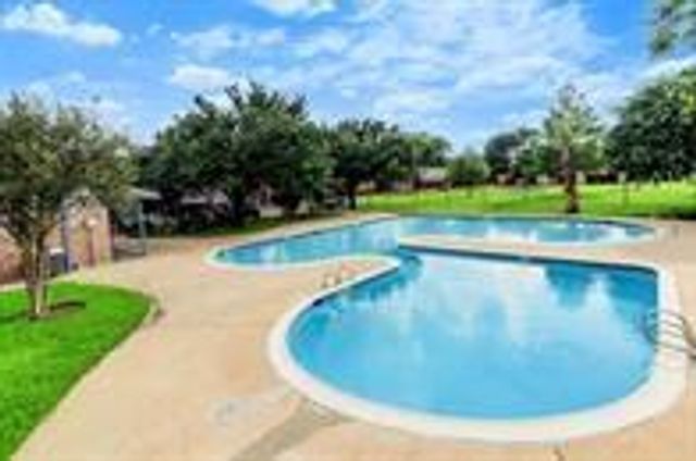 14724 Perthshire Road F, Houston, TX 77079