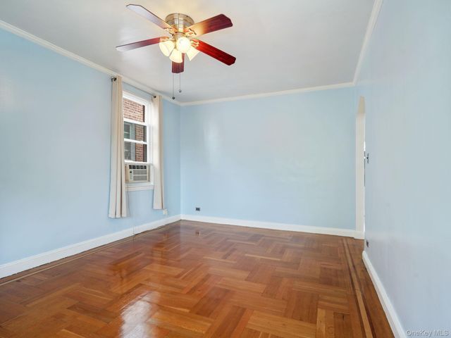 4450 Matilda Avenue, Bronx, NY 10470