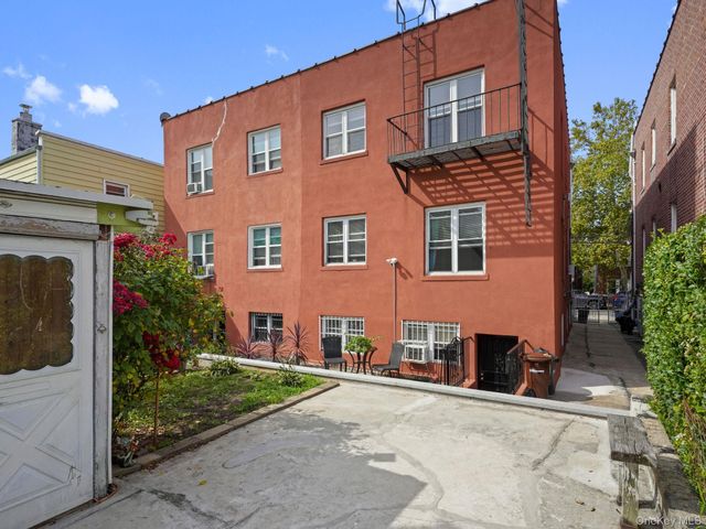 4450 Matilda Avenue, Bronx, NY 10470