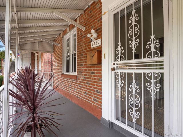 4450 Matilda Avenue, Bronx, NY 10470