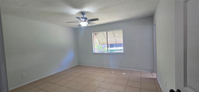 24327 Broken Bow Lane, Hockley, TX 77447