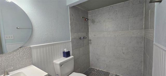 24327 Broken Bow Lane, Hockley, TX 77447