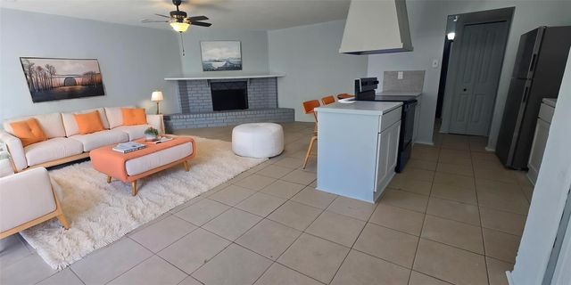 24327 Broken Bow Lane, Hockley, TX 77447