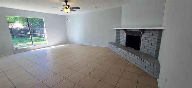 24327 Broken Bow Lane, Hockley, TX 77447