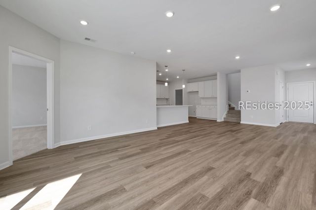 392 Dreher Dr, Hardeeville, SC 29927