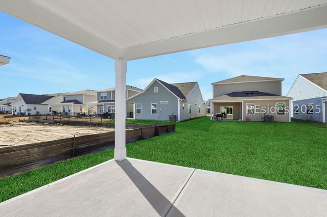 392 Dreher Dr, Hardeeville, SC 29927