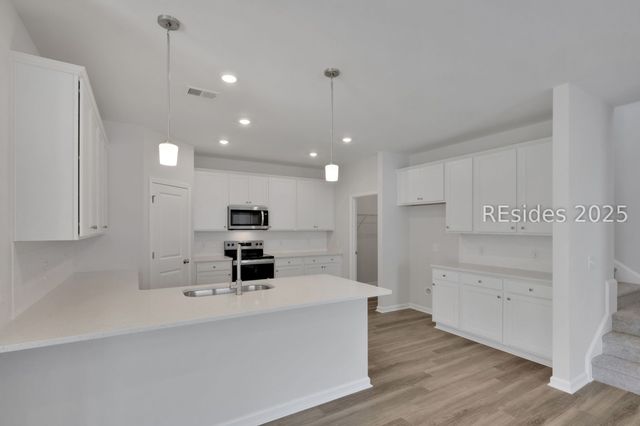 392 Dreher Dr, Hardeeville, SC 29927