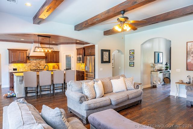 9107 N 96th East Avenue, Owasso, OK 74055