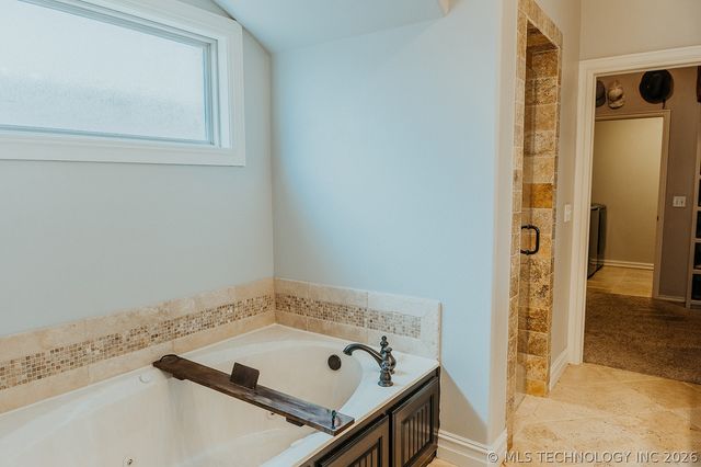 9107 N 96th East Avenue, Owasso, OK 74055