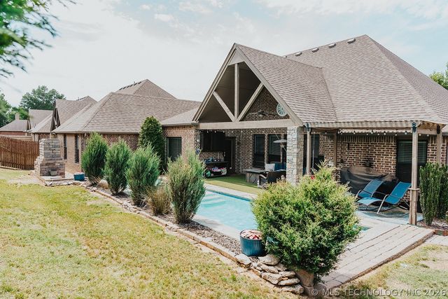 9107 N 96th East Avenue, Owasso, OK 74055