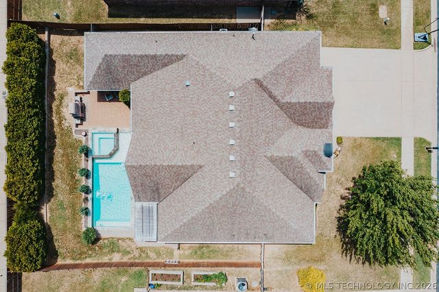 9107 N 96th East Avenue, Owasso, OK 74055