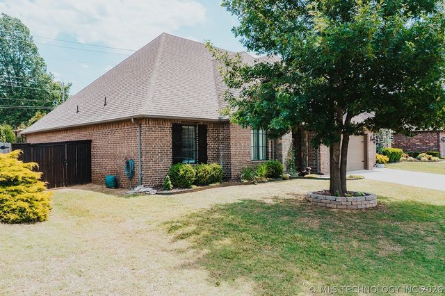 9107 N 96th East Avenue, Owasso, OK 74055