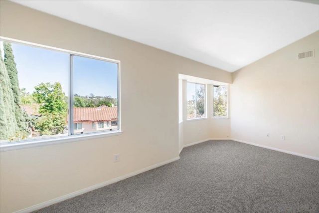 1726 Las Palmas Ln, Escondido, CA 92026
