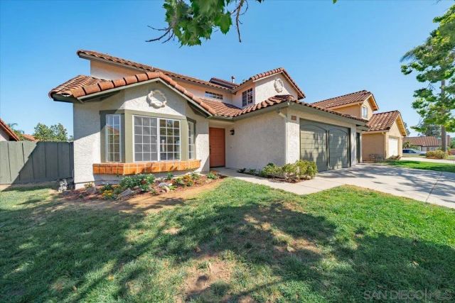 1726 Las Palmas Ln, Escondido, CA 92026