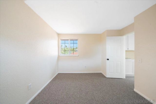 1726 Las Palmas Ln, Escondido, CA 92026
