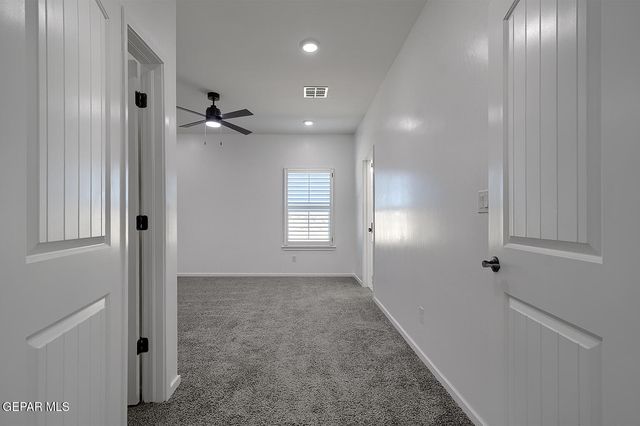 13853 SUMMER WAVE Avenue, El Paso, TX 79928