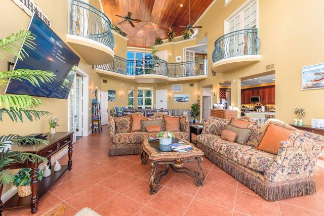 4643 NE Ocean Boulevard, Jensen Beach, FL 34957