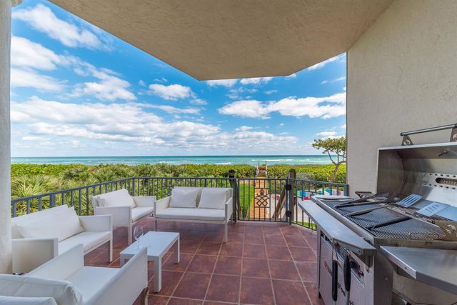 4643 NE Ocean Boulevard, Jensen Beach, FL 34957