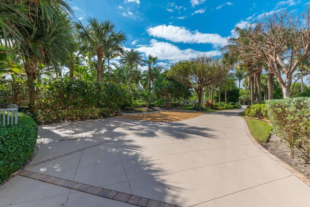 4643 NE Ocean Boulevard, Jensen Beach, FL 34957