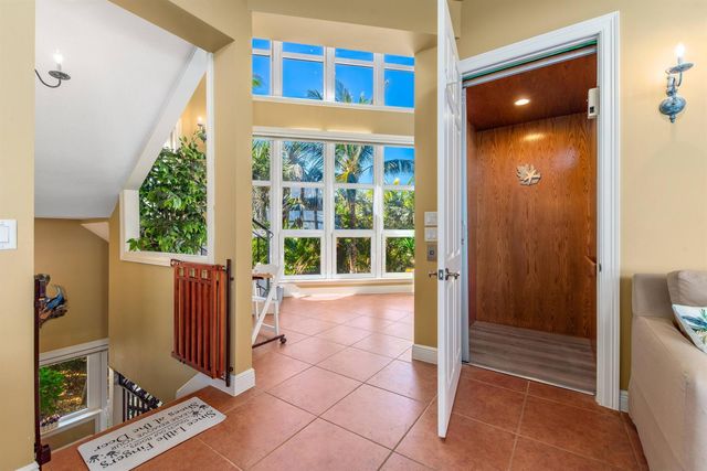 4643 NE Ocean Boulevard, Jensen Beach, FL 34957