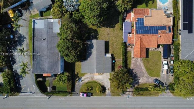 11600 NE 6th Ave, Biscayne Park, FL 33161