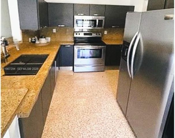 11600 NE 6th Ave, Biscayne Park, FL 33161