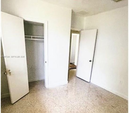 11600 NE 6th Ave, Biscayne Park, FL 33161