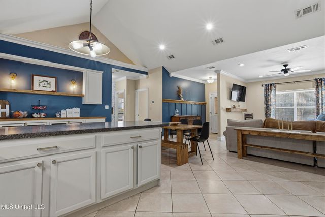 18563 W Riverline Drive, Saucier, MS 39574