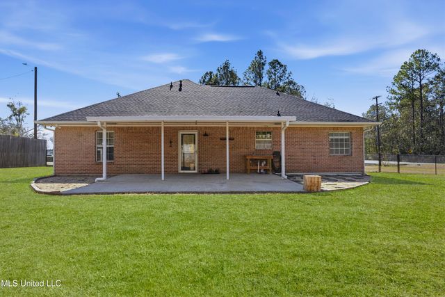 18563 W Riverline Drive, Saucier, MS 39574