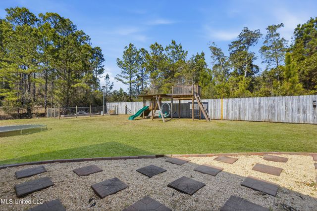 18563 W Riverline Drive, Saucier, MS 39574