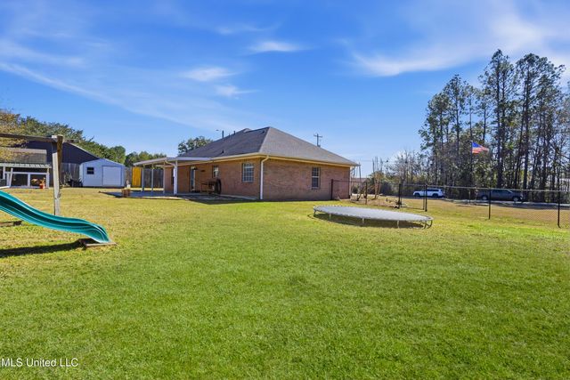 18563 W Riverline Drive, Saucier, MS 39574