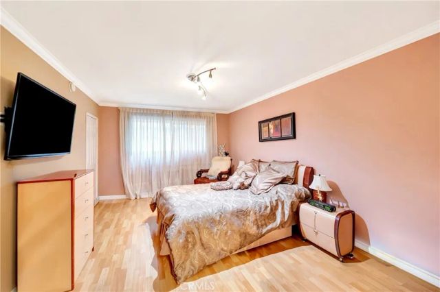 1734 N Fuller 107, Los Angeles, CA 90046