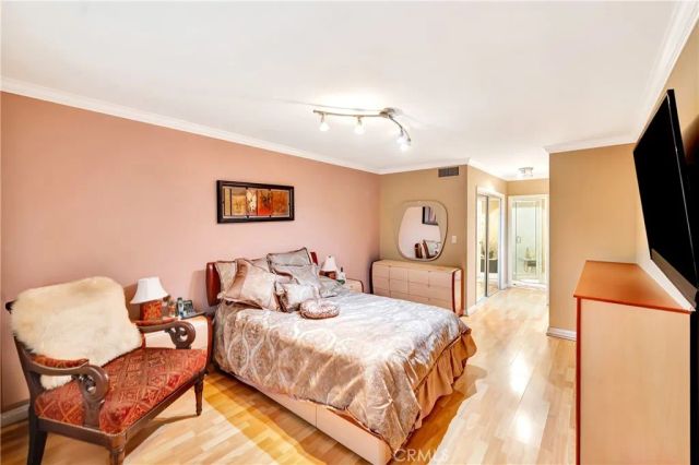 1734 N Fuller 107, Los Angeles, CA 90046