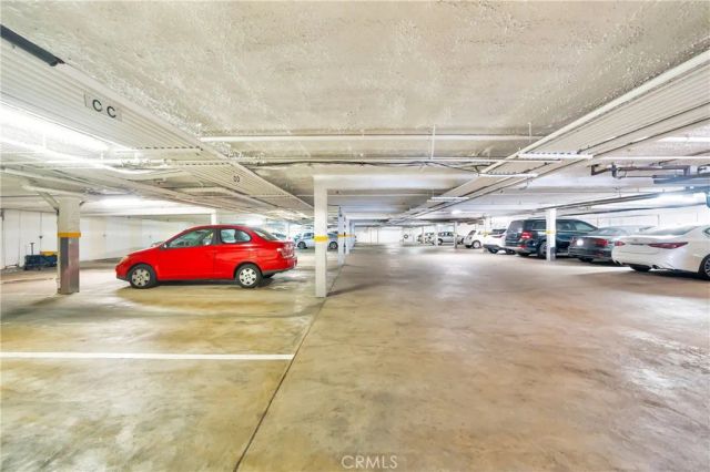 1734 N Fuller 107, Los Angeles, CA 90046