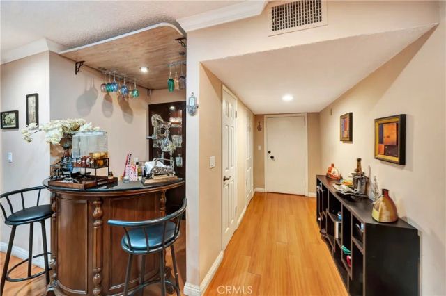 1734 N Fuller 107, Los Angeles, CA 90046