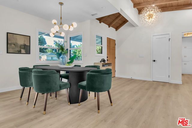 14930 Leadwell Street, Los Angeles, CA 91405
