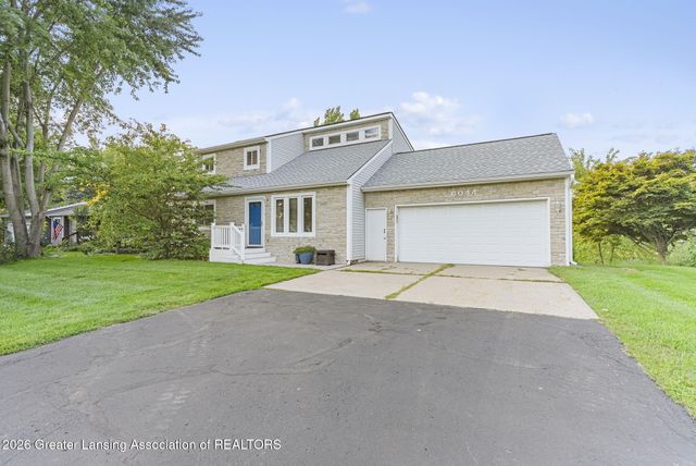 6044 Bishop Road, Lansing, MI 48911