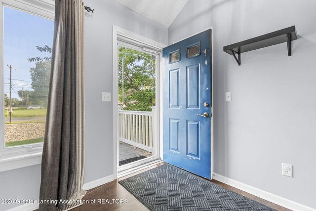 6044 Bishop Road, Lansing, MI 48911