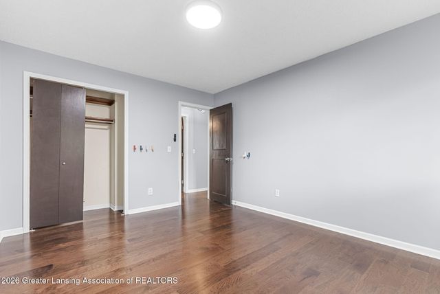 6044 Bishop Road, Lansing, MI 48911