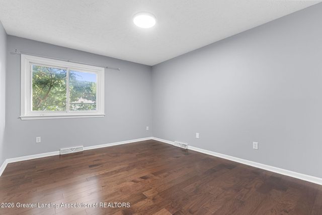 6044 Bishop Road, Lansing, MI 48911