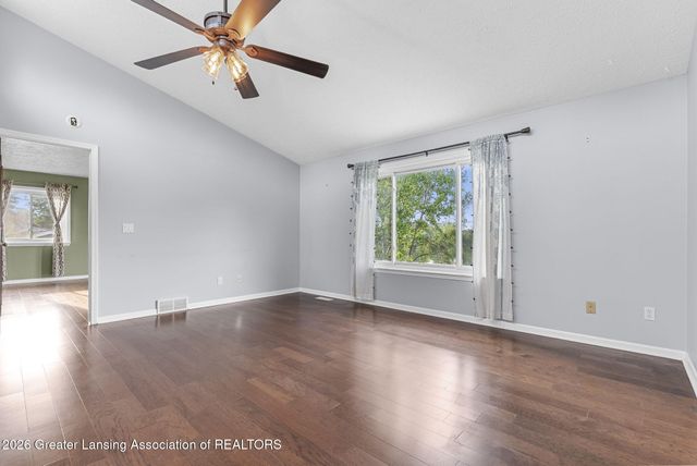 6044 Bishop Road, Lansing, MI 48911