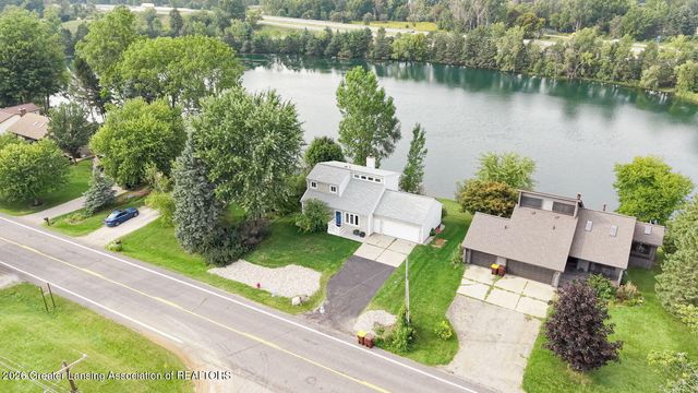 6044 Bishop Road, Lansing, MI 48911