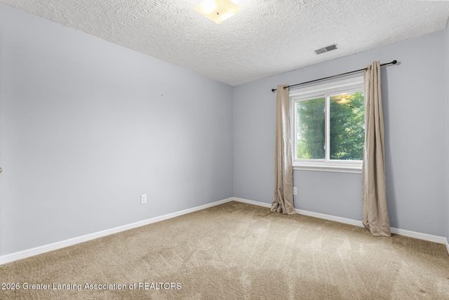 6044 Bishop Road, Lansing, MI 48911