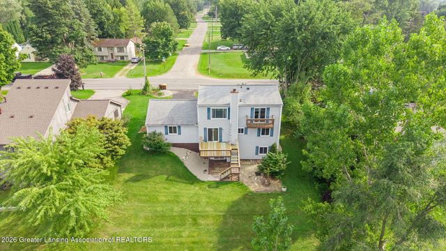 6044 Bishop Road, Lansing, MI 48911